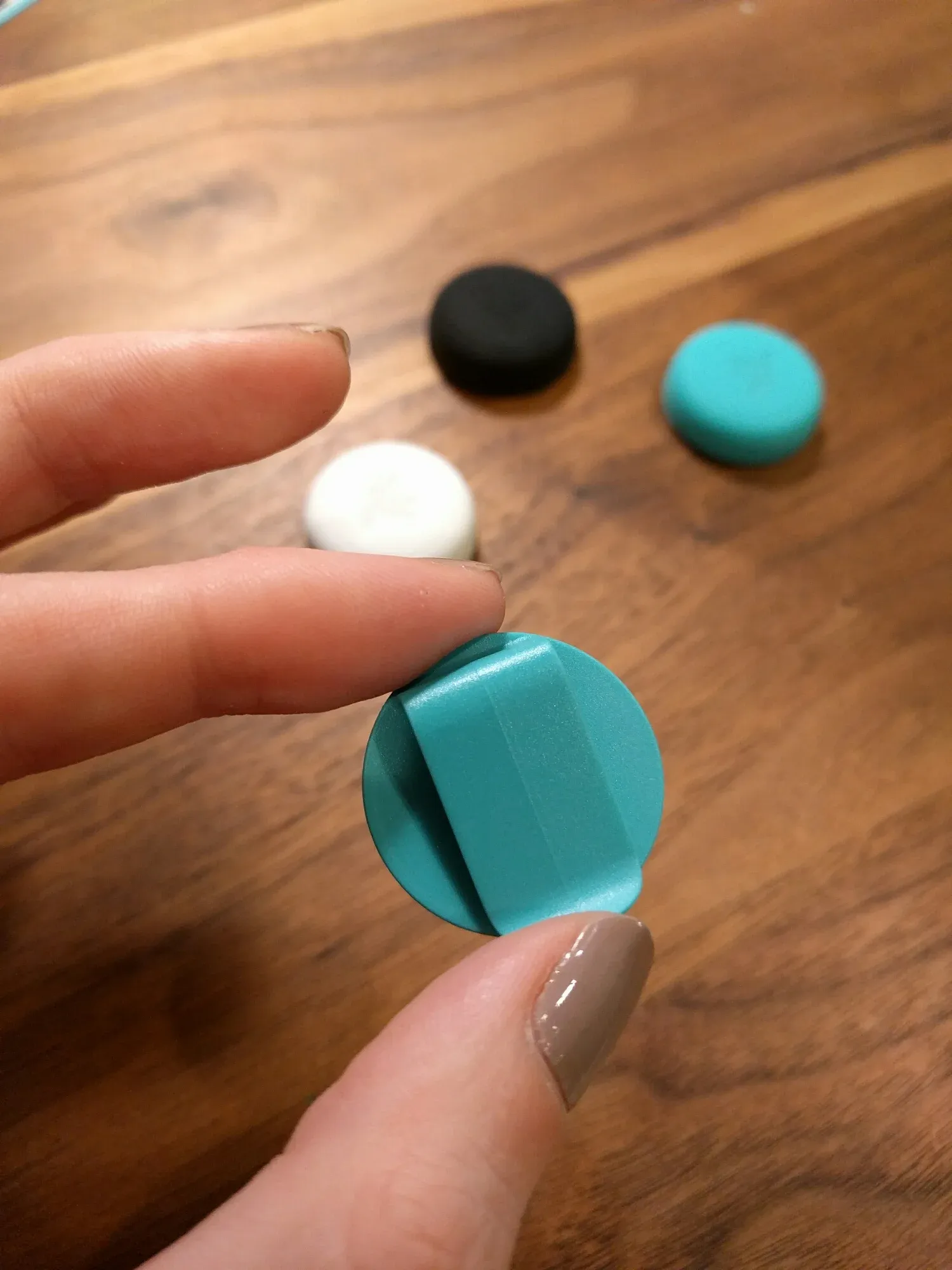 Button and unboxing.